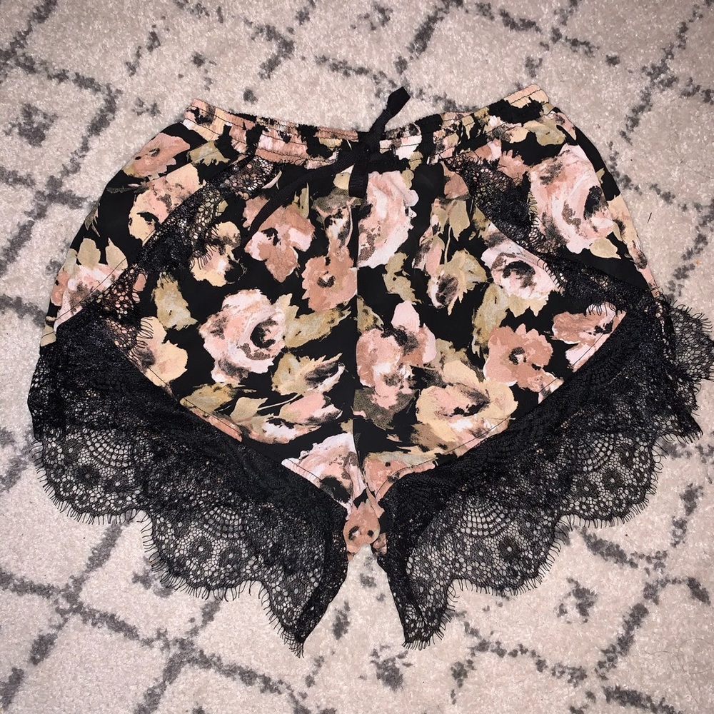 Paper Crane Floral Shorts